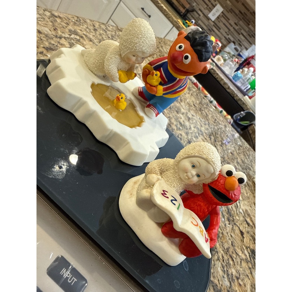 Dept 56 Snowbabies Sesame Street Ernie Elmo Rubber Duckie 2008 Figurine Lot 2pc